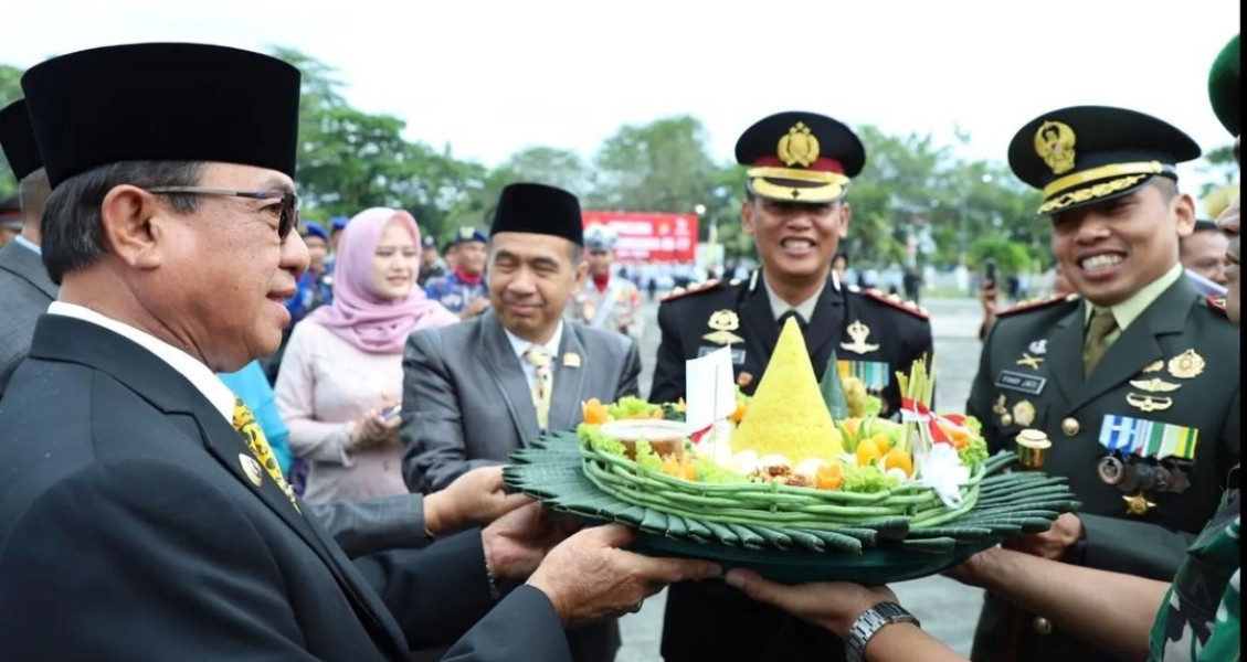 Pemkab Inhil Hadiri Upacara HUT Bhayangkara ke-77