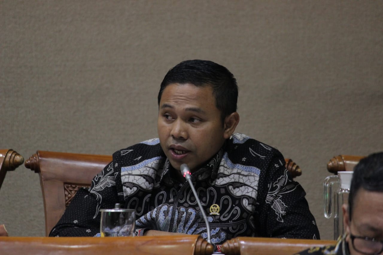 Abdul Wahid Minta Badan Informasi Geospasial Mempercepat Pemetaan Tata Ruang Nasional