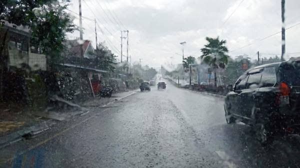 BMKG Rilis Prakiraan Cuaca Wilayah Riau Pada Senin 27 November 2023