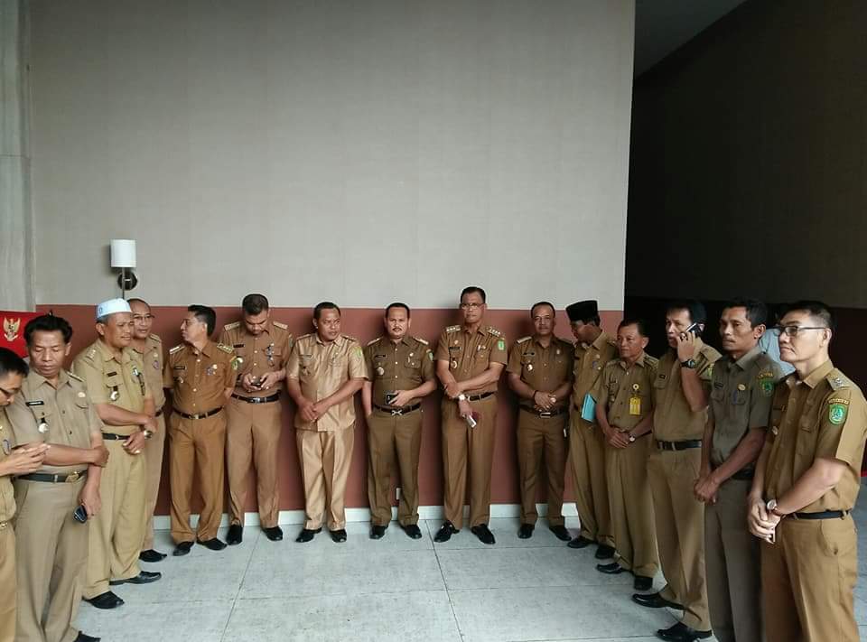 Bupati Rohil Suyatno Ikuti Rakor Nasional