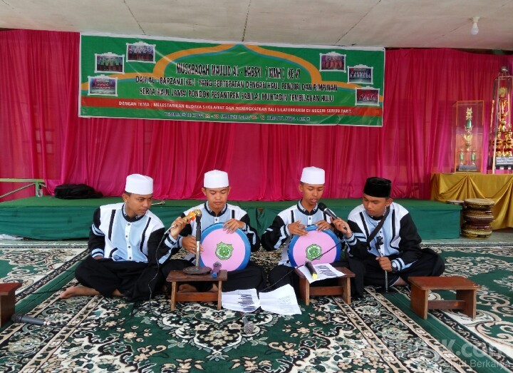 Ustad Ajai: Kita Lestarikan Kesenian Madihin Untuk Dakwah