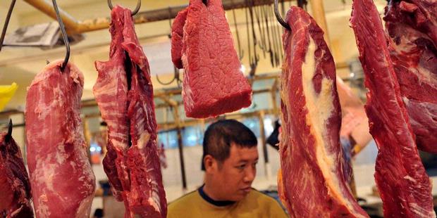 Lima Ton Daging Beku Siap Penuhi Kebutuhan Warga Jelang Ramadan