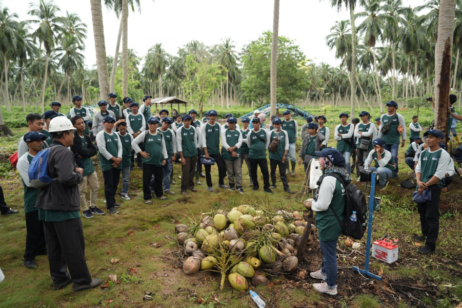 Kolaborasi Sambu Group dan Petani Kelapa Inhil dalam Kenduri Kelapa