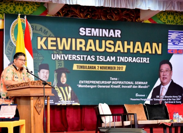Wakilkan Bupati, Asisten II Inhil Buka Seminar Kewirausahaan