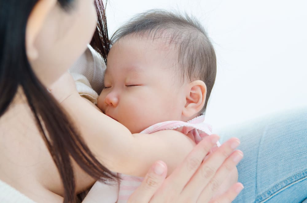 Trik Kuat Berpuasa Bagi Ibu Menyusui