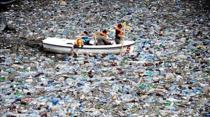 Penelitian: Plastik yang Digunakan Setiap Hari Keluarkan Gas Rumah Kaca