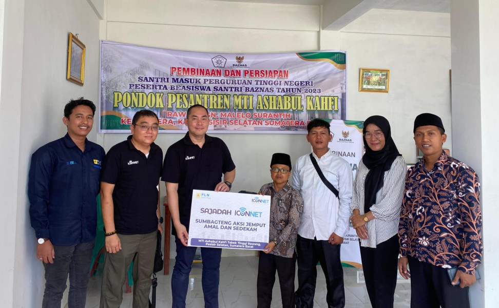 Dukung Dunia Pendidikan, PLN Icon Plus Beri Internet Gratis untuk Ponpes di Pesisir Selatan