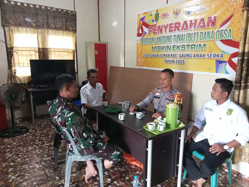 Babinsa Koramil 05/GAS Komsos Bersama Apdes Jadikan Hubungan Kerja Semakin Solid