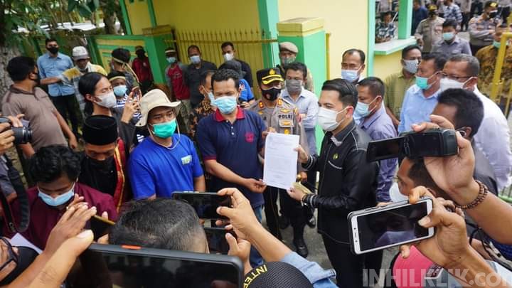 Ketua DPRD dr Riski Ramadhan Tampung Aspirasi Massa POKTAN PEMA Bandar Khalipah