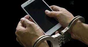 Ingin Belikan Bayi Susu, Pasutri Ini Nekat Curi Ponsel