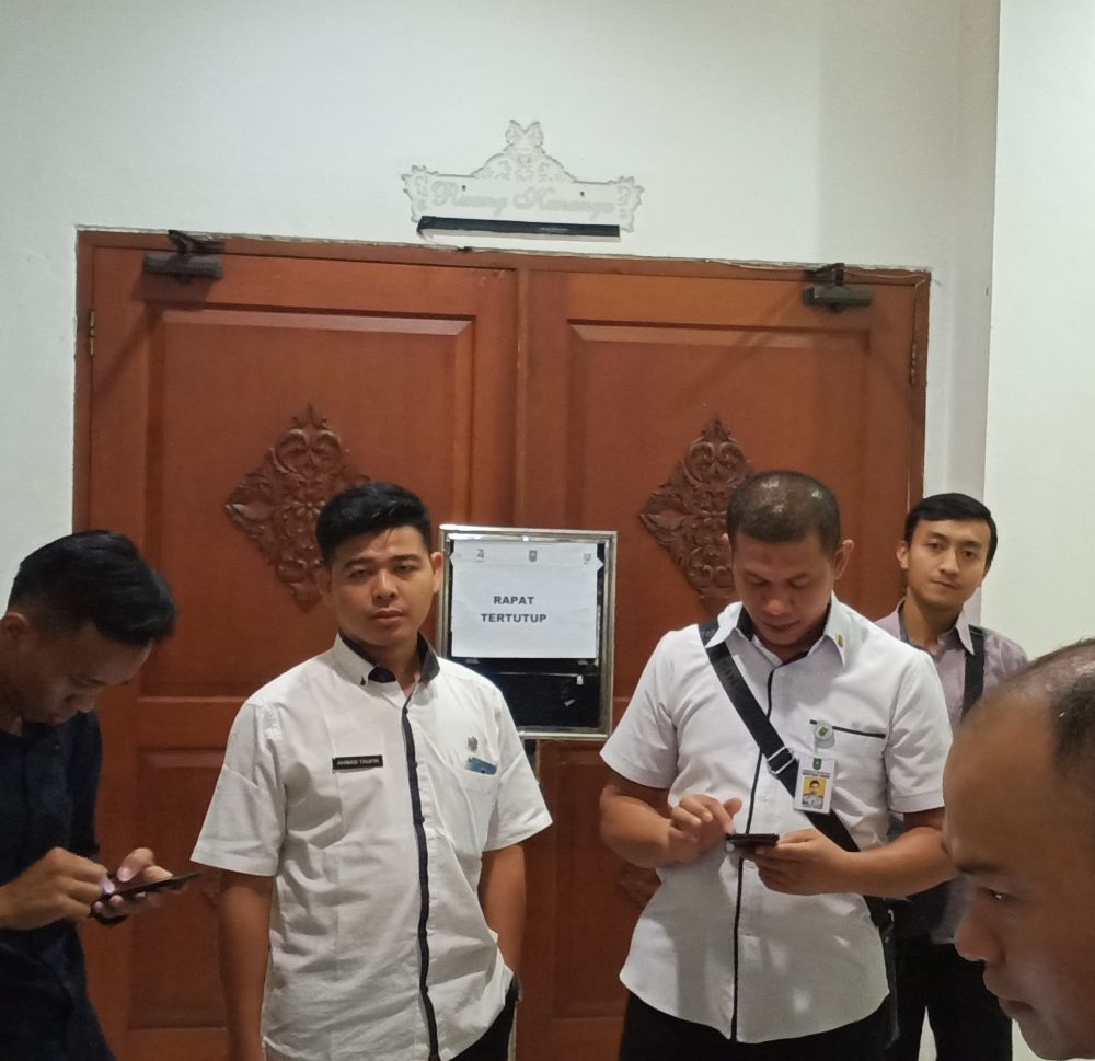 Wagubri dan Bupati Inhil Gelar Rapat Tertutup Soal Pendirian Rumah Ibadah