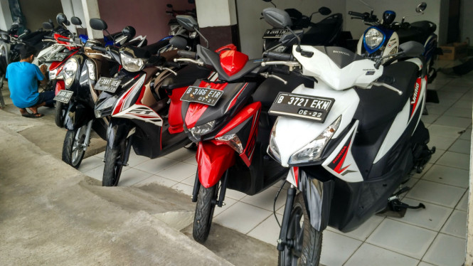 MAU JUAL MOTOR... Warna Ini Tak Diminati Pedagang Motor Bekas