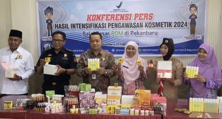 BBPOM Pekanbaru Sita 4.007 Pcs Kosmetik Ilegal Mengandung Bahan Berbahaya