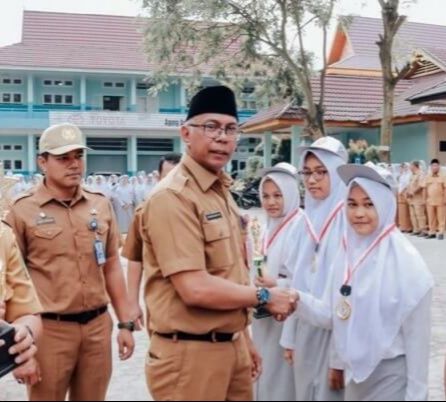 Pendidikan Gratis SMA/SMK di Riau Mulai Dilaksanakan Tahun Depan