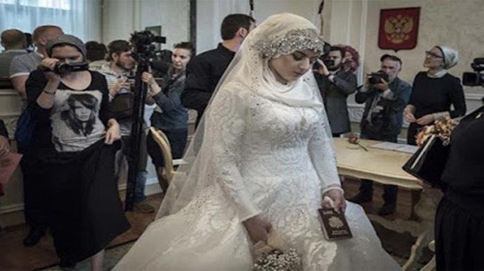 Kisah Wanita Cantik Diceraikan Suaminya Setengah Jam Usai Akad Nikah, Alasannya Sungguh Menyakitkan!