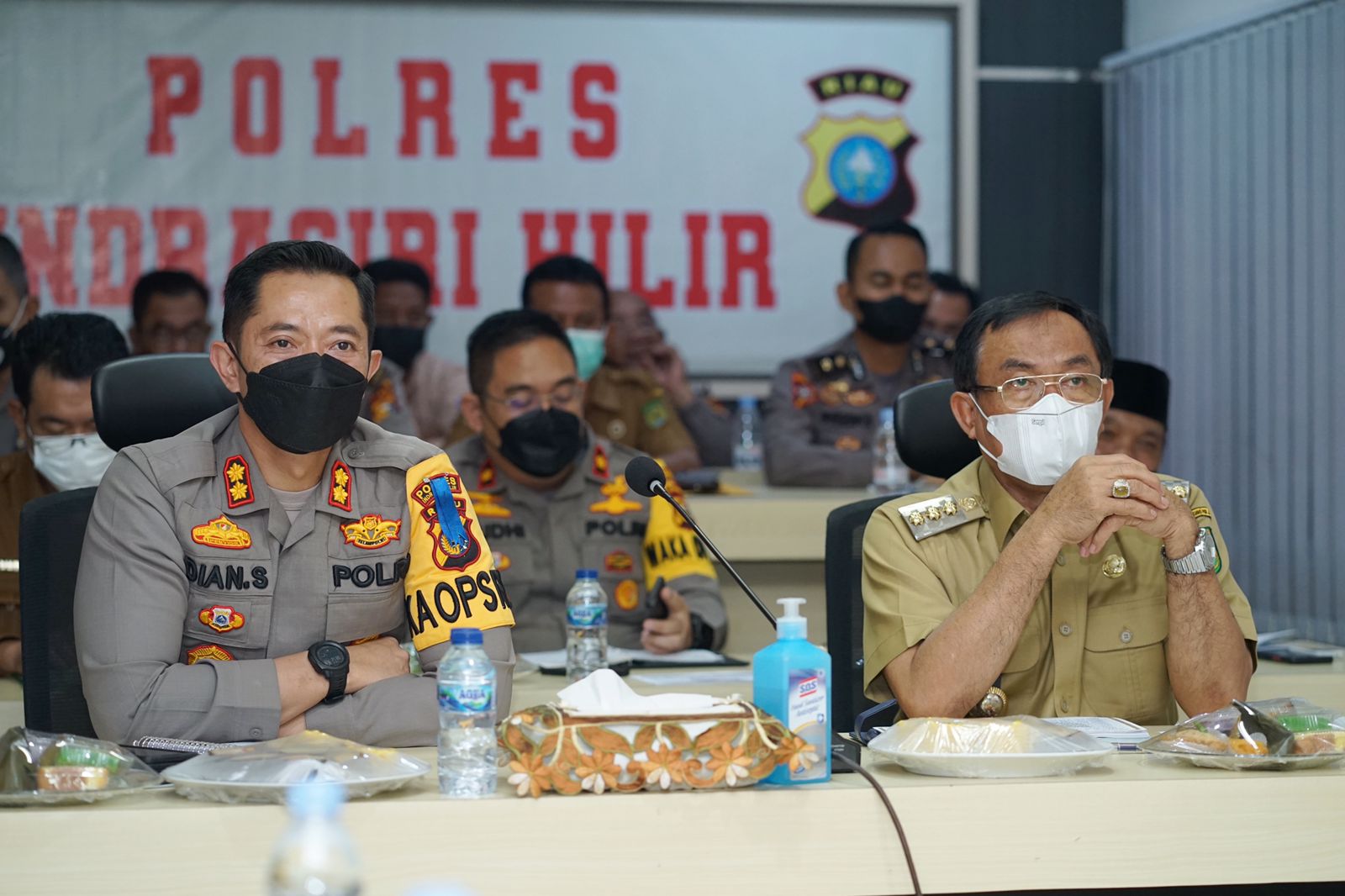 Bupati Inhil  Ikuti Video Conference dengan Kapolda Riau
