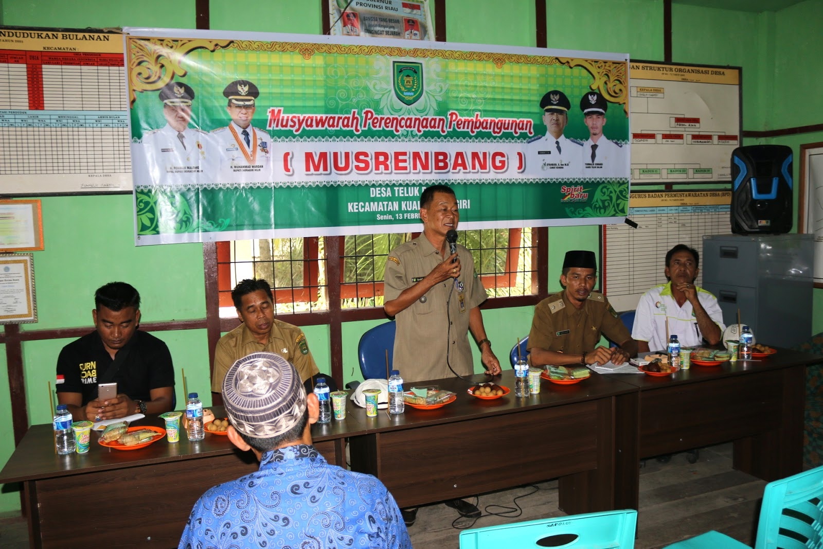 Jalan Penghubung Desa Teluk Dalam Menuju Ibukota Kabupaten Prioritas Musrenbangdes 2017