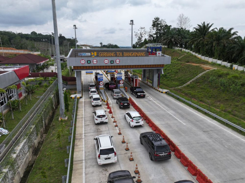 Tol Pekanbaru-Dumai Dilewati 303.446 Kendaraan, Terbanyak Dibanding JTTS Lainnya