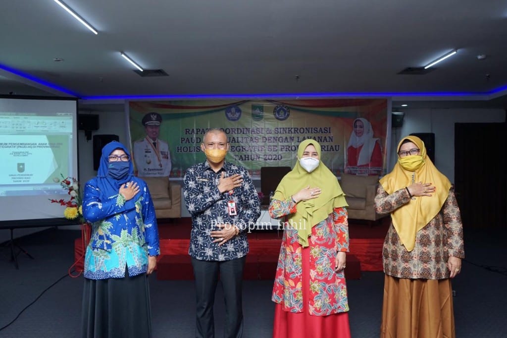 Zulaikhah Hadiri Rakornis Layanan Holistik Integratif Se-Provinsi Riau