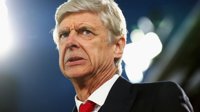 Wenger Larang Barcelona Gabung ke Premier League?