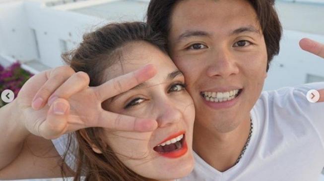 Usai Reino Barack, Luna Maya Tak Yakin Bisa Jatuh Cinta Lagi