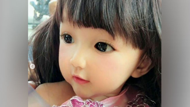Miliki Kecantik Bak Putri dalam Dongeng, Batita Ini Viral dalam Sekejap