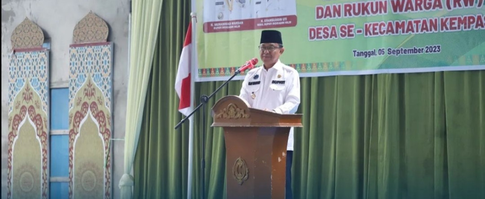 Tingkatkan Kapasitas RT/RW, Bupati Inhil Buka Bimtek RT/RW Desa di Kempas