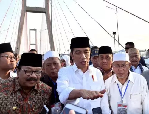 Tol Suramadu Gratis, Presiden Jokowi Berharap Ekonomi Madura Kian Bergeliat