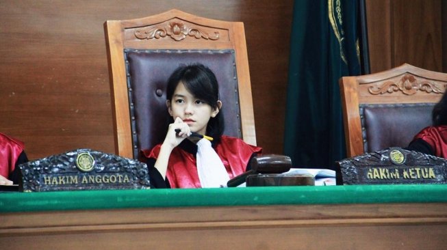 Foto Hakim Cantik nan Mungil di Medsos Viral, Ini Sosok Aslinya