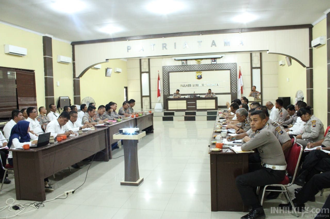 Kapolres Sergai Pimpin Anev Minggu ke- II Februari Tentang Kinerja Jajaran