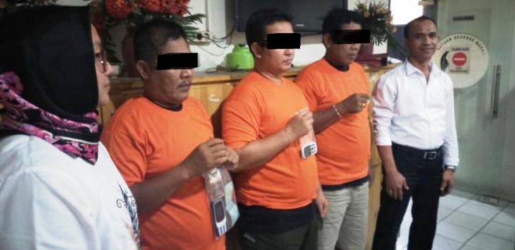 Kompak Edarkan Sabu, Abang Beradik Ini Ditangkap