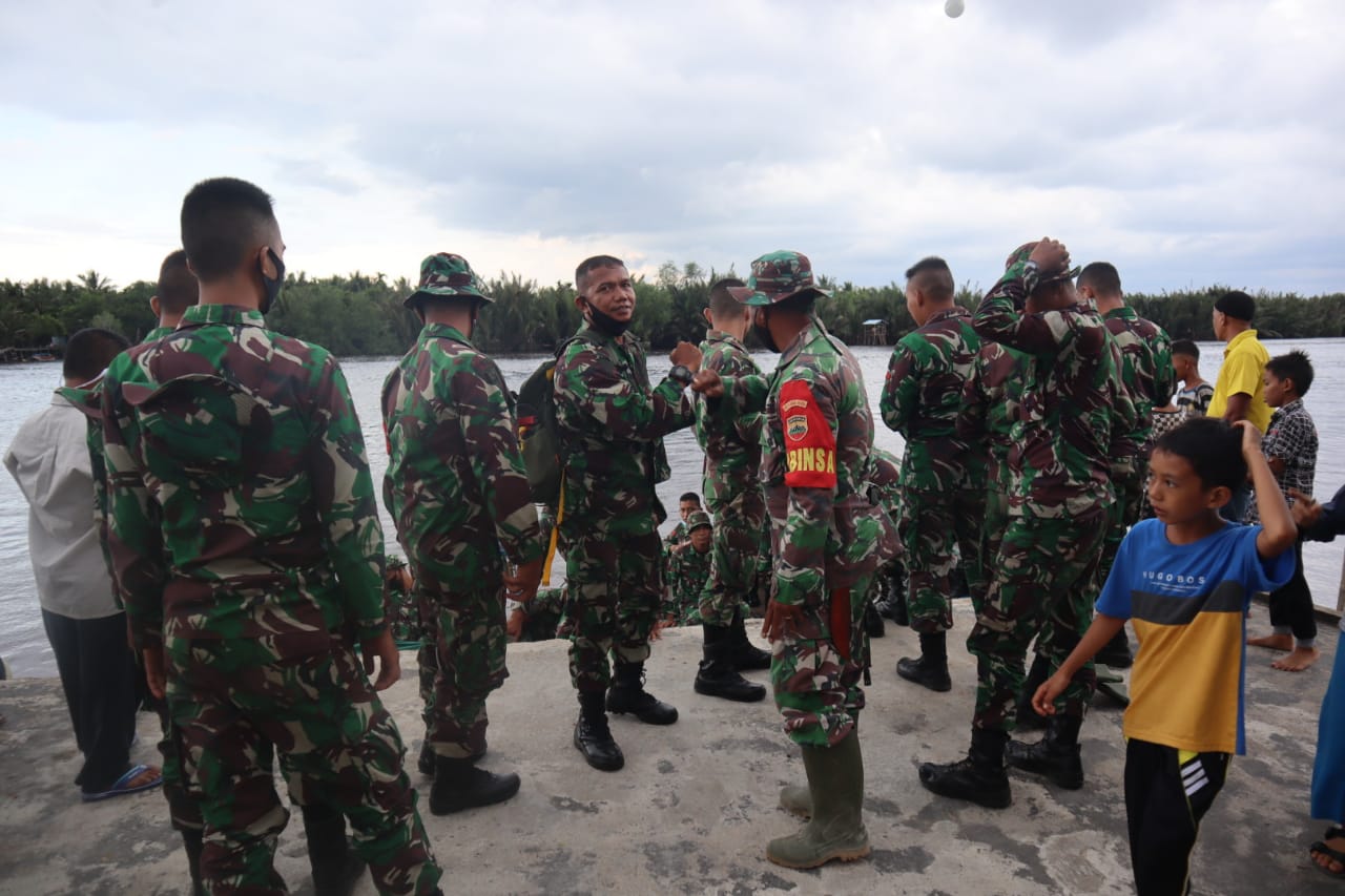 Personil Satgas TMMD ke-111 Kodim 0314 Inhil Tiba di Lokasi