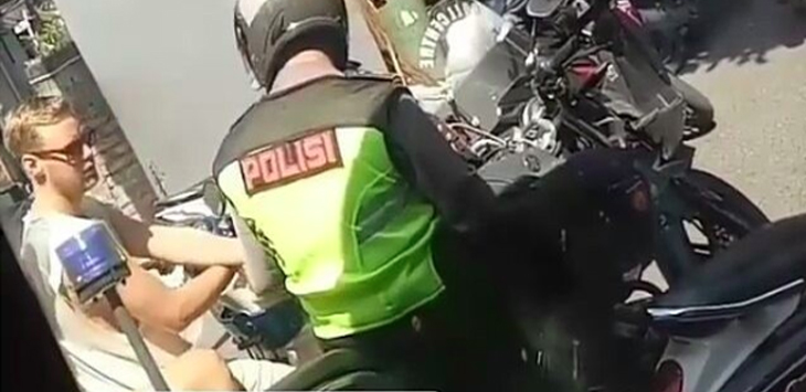Beredar Video Oknum Polisi Palak Turis, Begini Reaksi Polda Bali