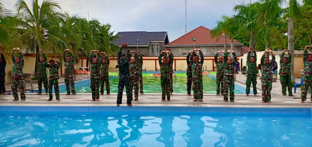 Kodim 0314/Inhil Lakukan Latihan Renang Militer