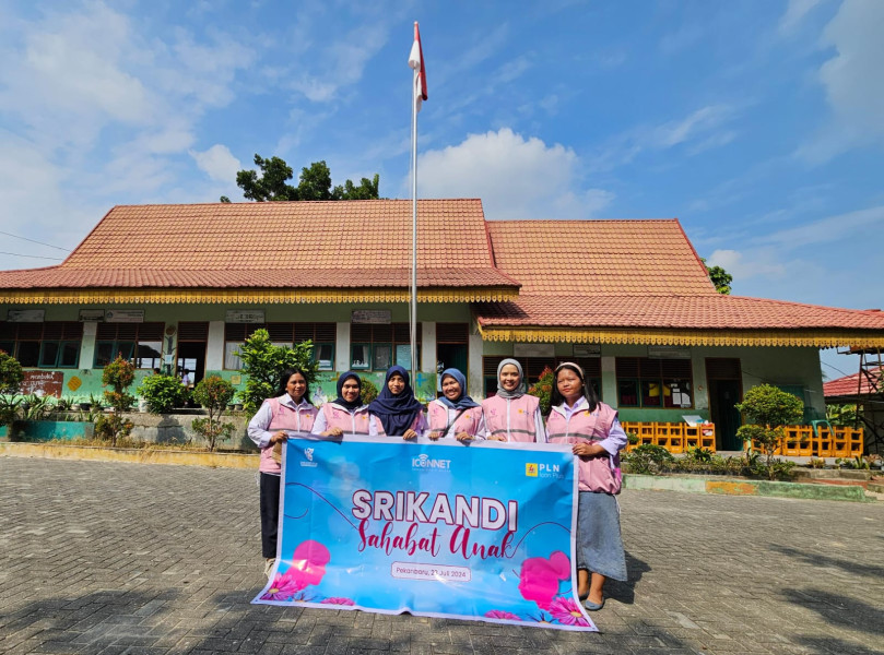 Srikandi PLN Icon Plus Rayakan Hari Anak Nasional di SDN 162 Rumbai