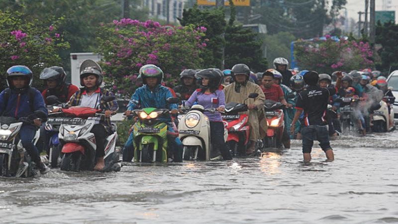 Pekanbaru Terendam Setelah di Guyur Hujan Seharian