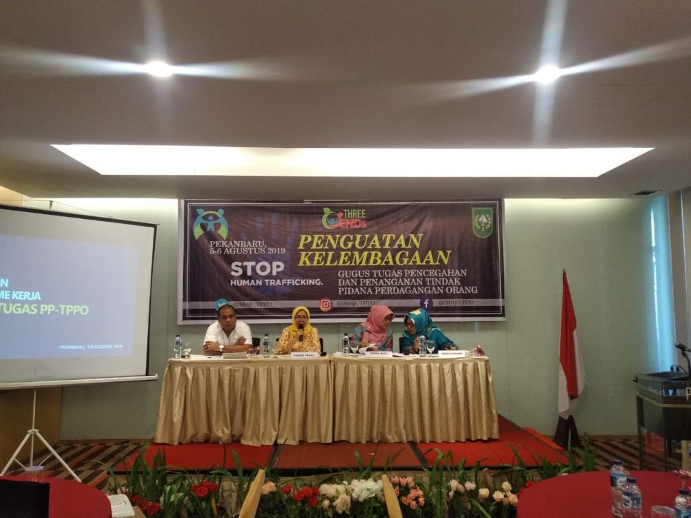 Polda Riau Ajak Masyarakat Bekerjasama Berantas Perdagangan Orang di Riau