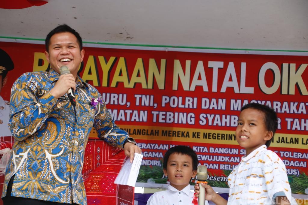 Hadir di Tebing Syahbandar dan Tebing Tinggi, Wabup Sergai Tutup Rangkaian Safari Natal 2022