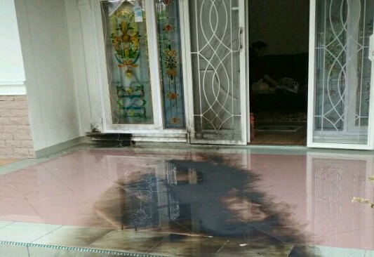 Rumah Anggota DPRD Riau, Supriati Dilempar Bom Molotov