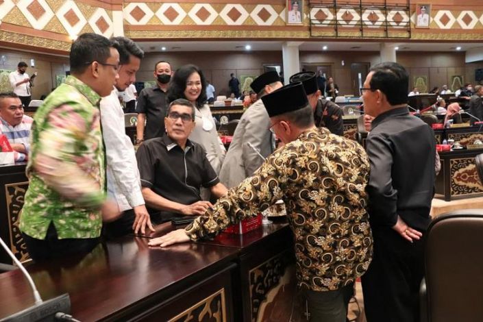 Rotasi AKD DPRD Riau, Duet Parisman Ihwan - H Dani M Nursalam Tetap Dipertahankan Pimpin Komisi IV