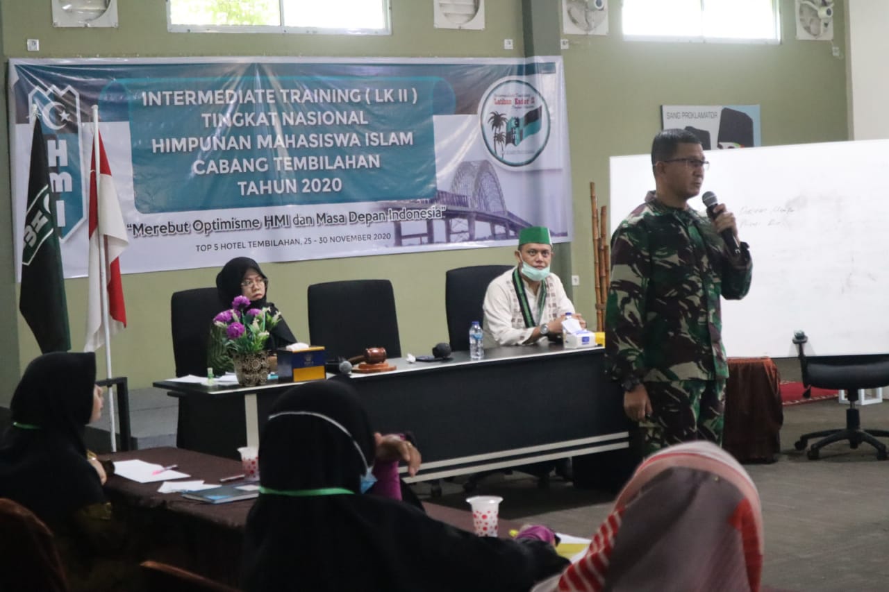 Dandim 0314/Inhil Berikan Materi LK II HMI Nasional Cabang Tembilahan