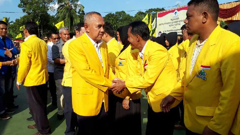 Lantik Pengurus Golkar Meranti, Andi Rachman Singgung Sagu