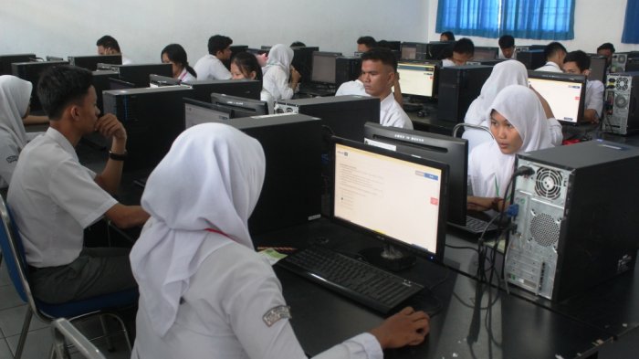 Dari Ratusan Sekolah Di Inhil, Hanya 5 Sekolah Yang Melaksanakan UNBK
