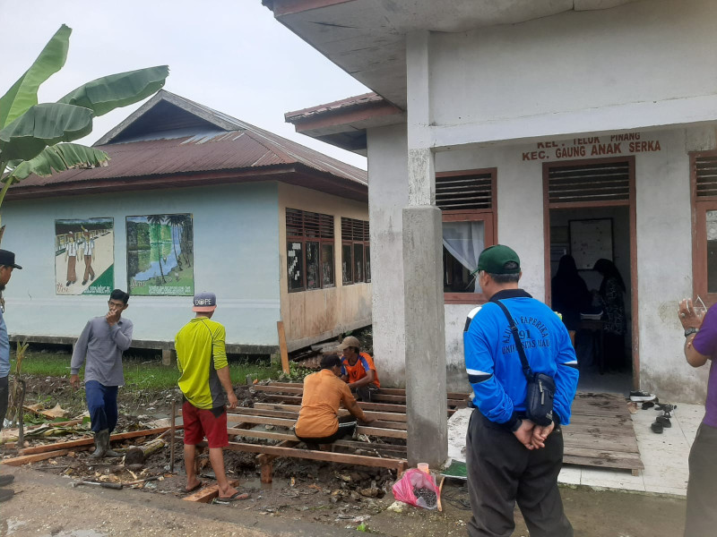 Gunakan Dana Swadaya, UPT Puskesmas Teluk Pinang Fasilitasi Posyandu Seroja