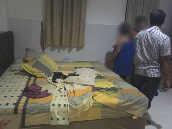 Dijual Via Twitter, Tarif Suami Jual Istri Buat Foursome Mencengangkan!
