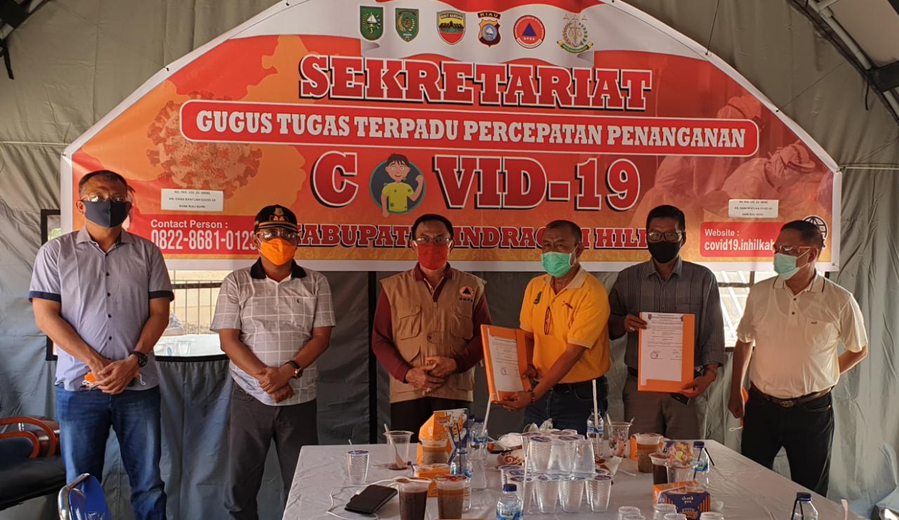 Bupati Wardan Salurkan Ratusan Paket Sembako untuk 2 Kecamatan