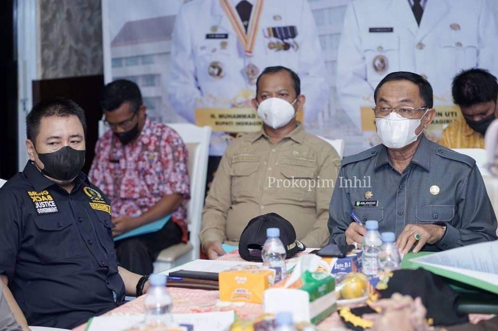 Bupati Inhil Ikuti Pemantauan Pilkades Serentak