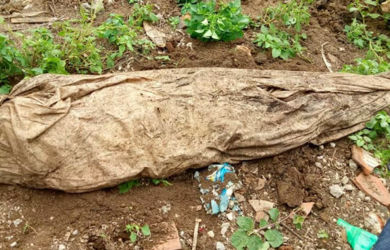 ALLAHU AKBAR! 12 Tahun Dikubur, Jenazah Guru Ngaji ini Masih Utuh, Kain Kapan Tak Rusak