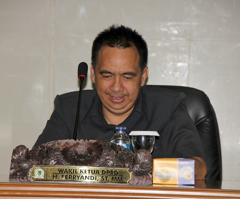 Perusahaan yang Berdiri Diatas Penderitaan Petani, Wakil Ketua DPRD Inhil Berang