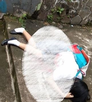 Siswi SMK Ditusuk Sampe Meninggal, Pelakunya Terekam CCTV